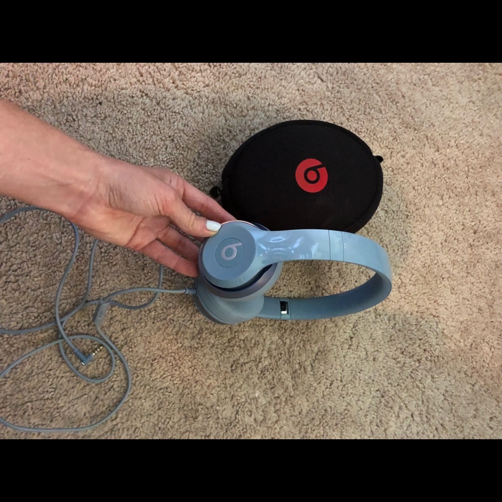 Beats - Picture 3 of 4